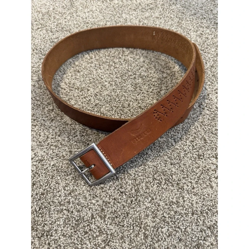 Hunter Leather  Belt  L Total Length Including Buckle Is About 47 No Cartridge